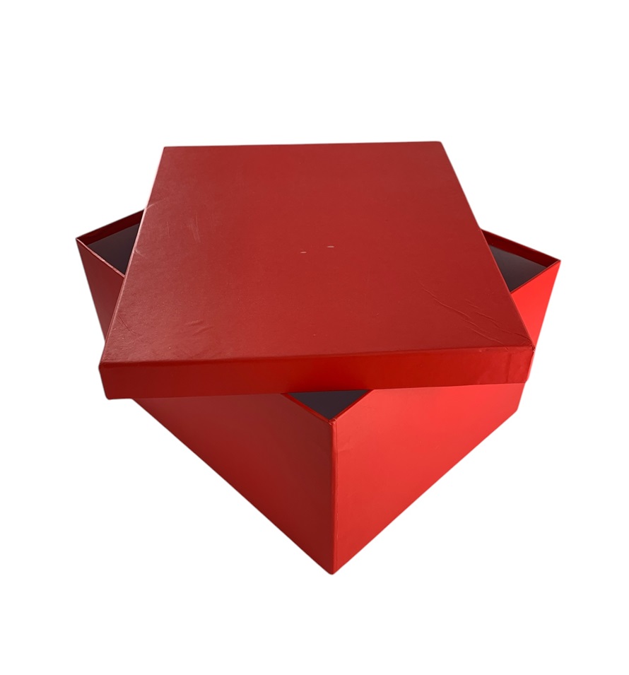 CAJA DE REGALO UNICOLO ROJA 24*19*13.5 CM