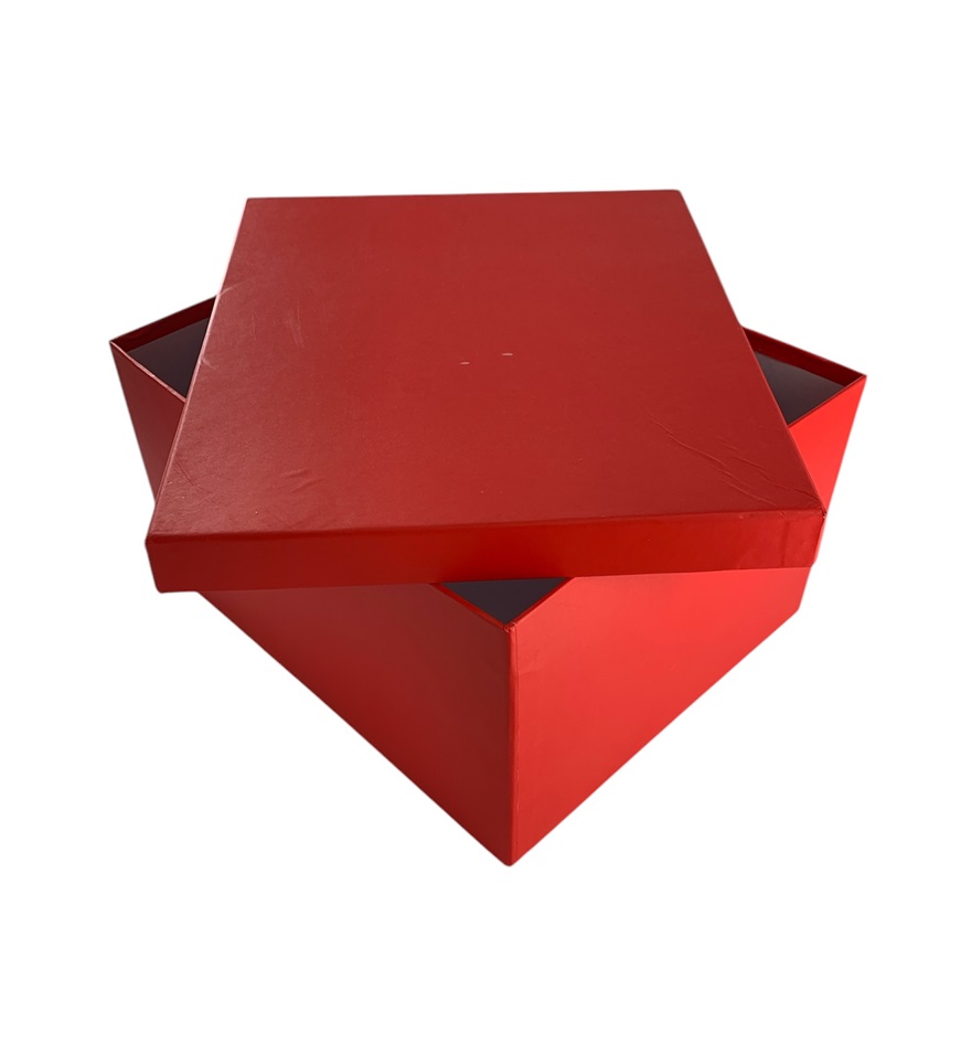 CAJA DE REGALO UNICOLO ROJA 14*9*8.5 CM