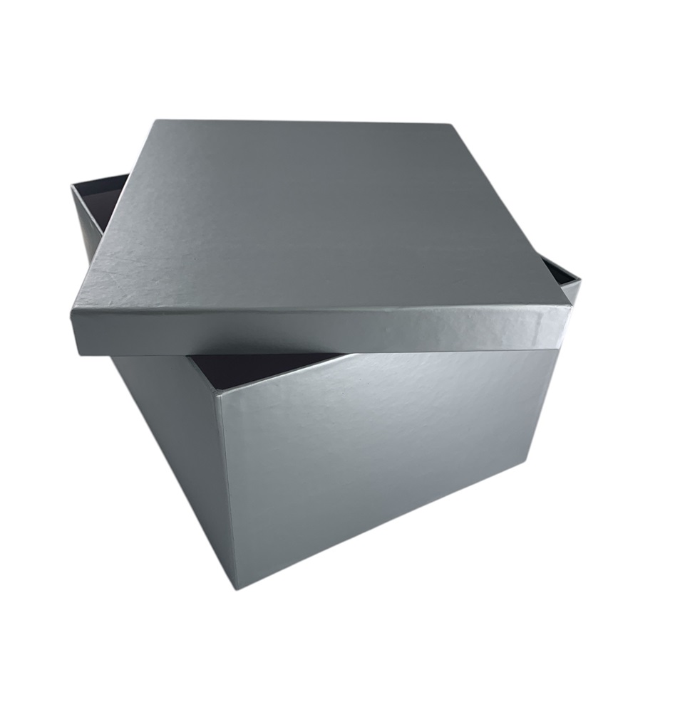 CAJA DE REGALO UNICOLO PLATEADO 14*9*8.5 CM