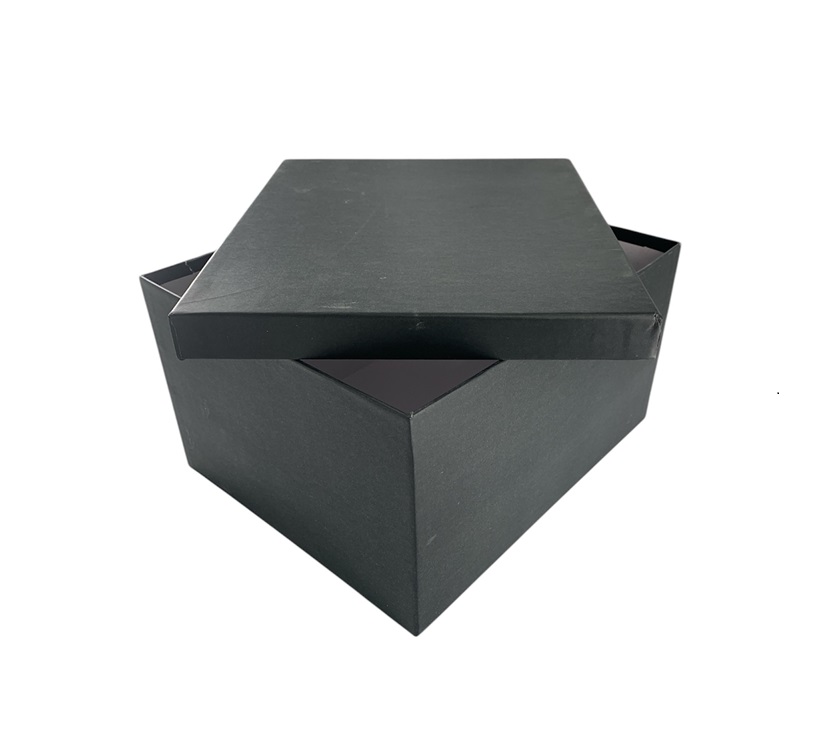 CAJA DE REGALO UNICOLO NEGRO 20*15*11.5 CM