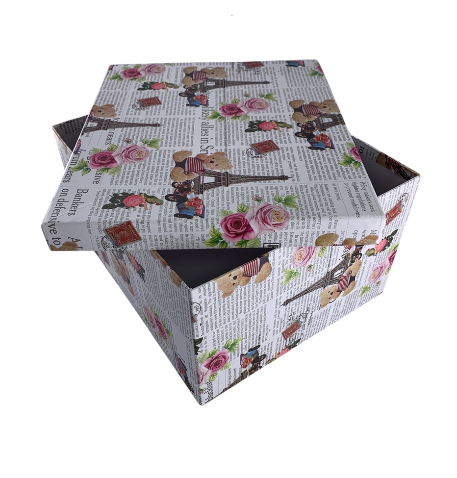 CAJA DE REGALO PERIODICO PARIS 16*11*9.5 CM