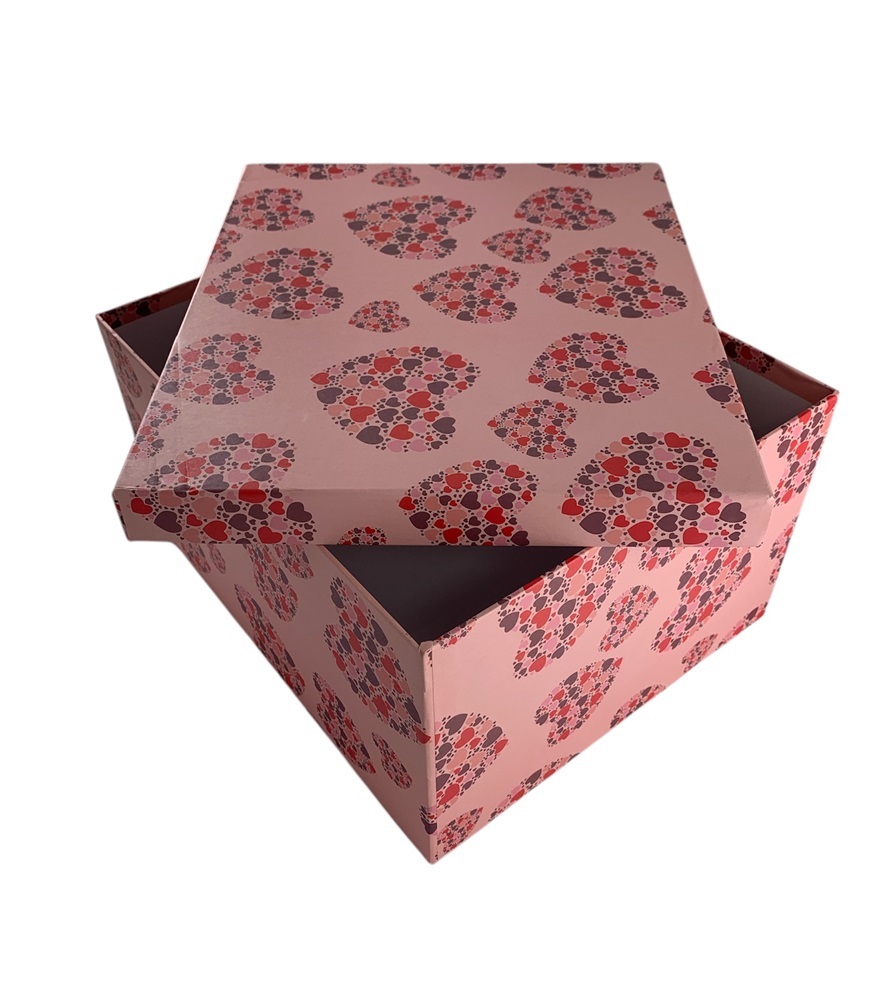 CAJA DE REGALO CORAZONES ROJO/ROSA/MARRON 16*11*9.5 CM