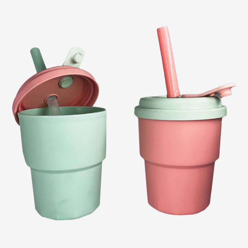 VASO PLASTICO CON PEGATINA COLORES VARIOS